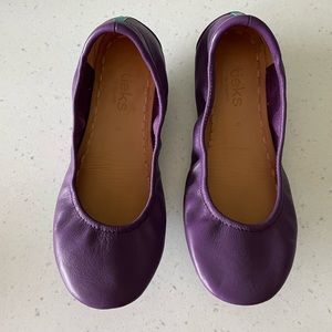 Lilac Tieks Size 6